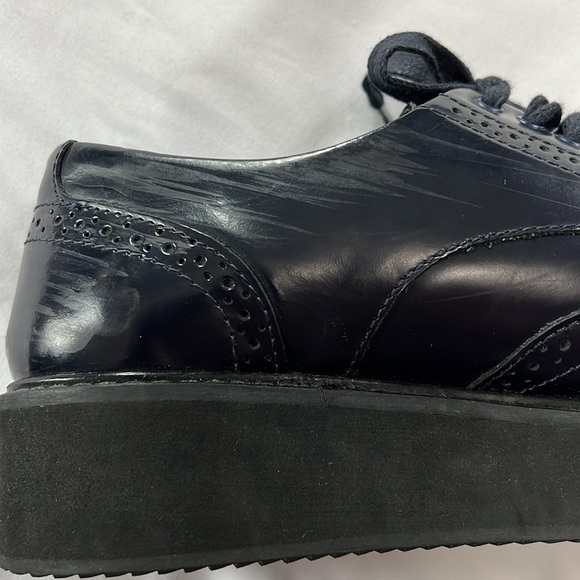 Massimo Dutti Navy Leather Oxfords - Picture 8 of 9